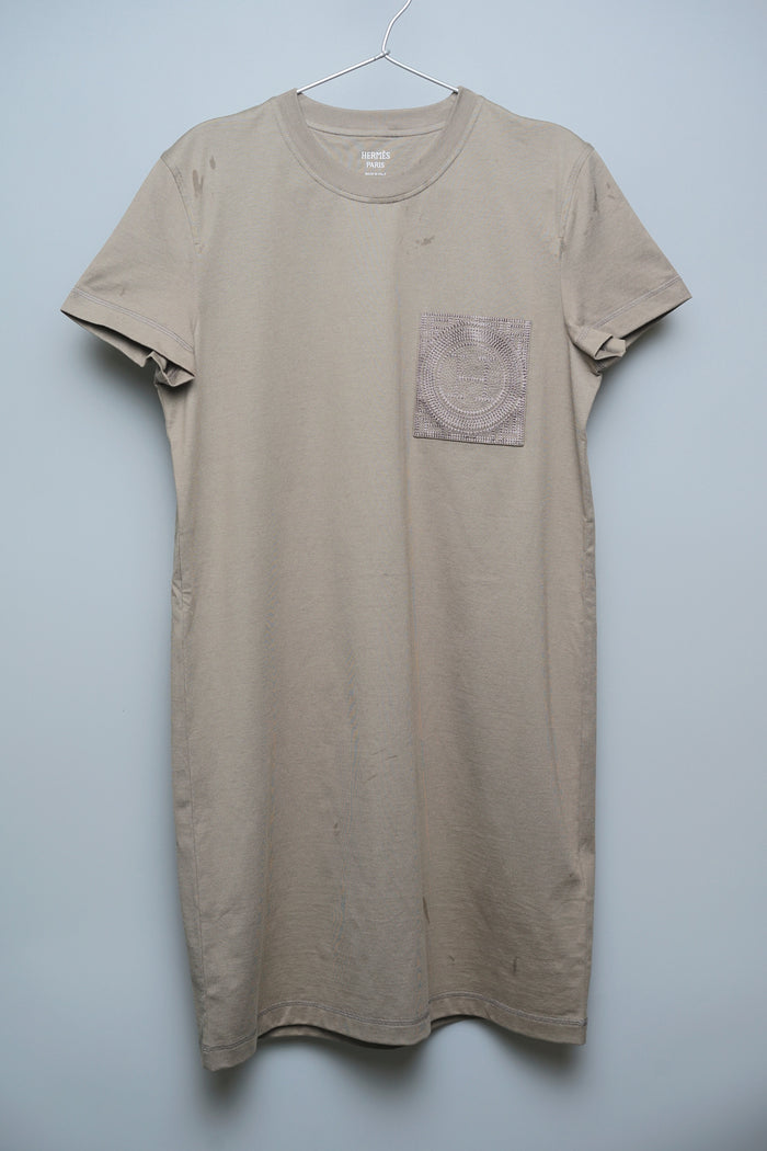 The Icon: Luxury Clothing