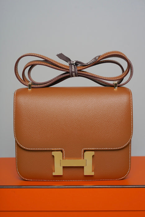 Hermes Constance 18 in Gold Epsom Ghw (Brand new)