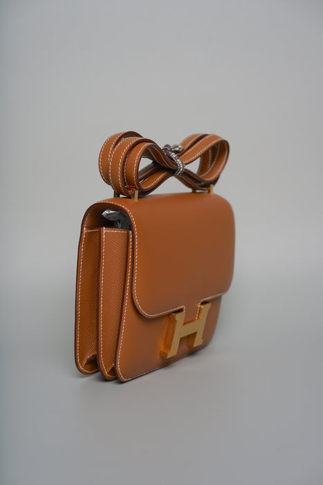 Hermes Constance 18 in Gold Epsom Ghw (Brand new)