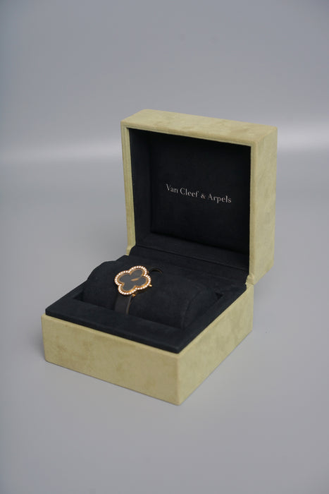 VCA Vintage Alhambra Watch in Yellow Gold Diamonds