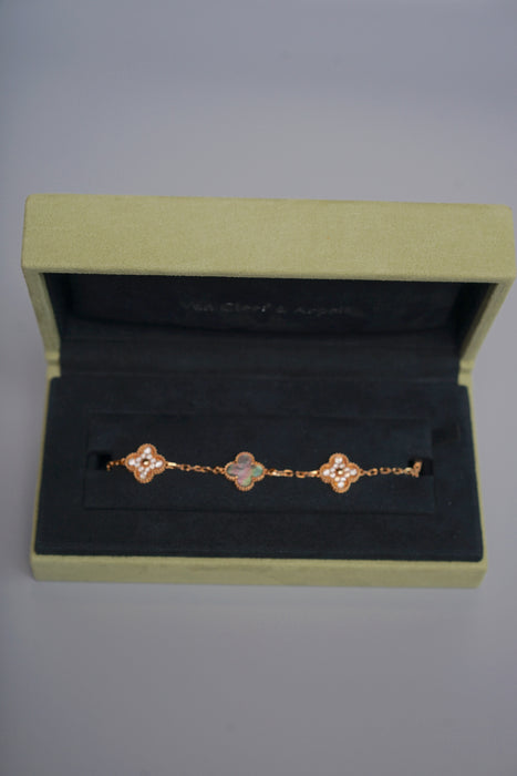 VCA 5 Motifs in RoseGold Diamonds (Brand New)