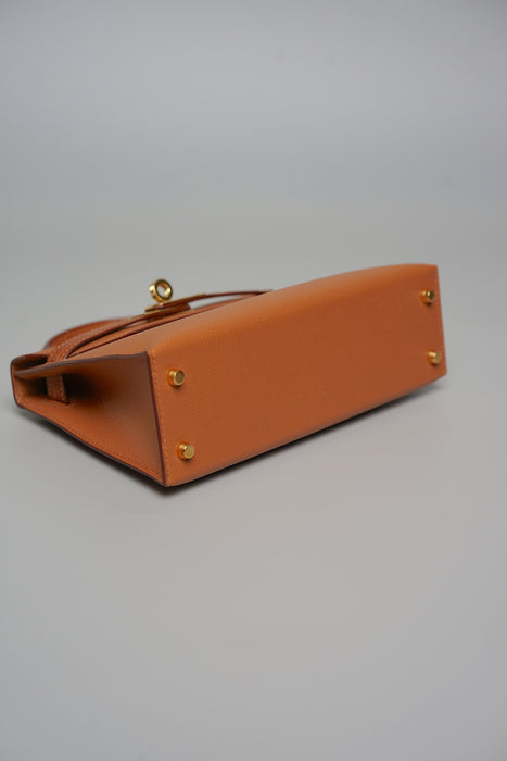 Hermes Kelly 20 Sellier Touch in Madame Matte Alligator Gold Ghw (Brand New)