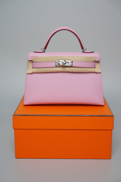 Hermes Kelly 20 in Mauve Sylvestre Phw (Brand New)