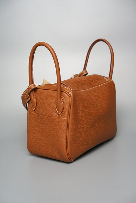 Hermes Lindy 26 in Gold Ghw