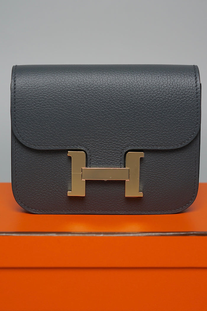 Constance / Roulis Slim
