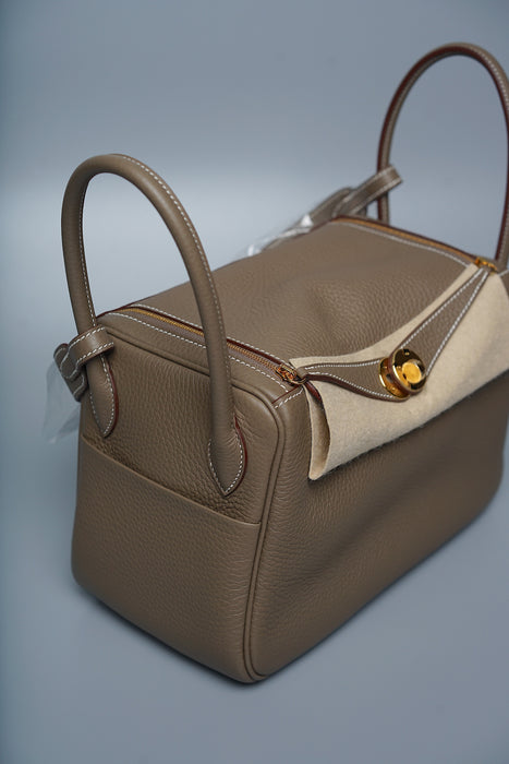 Hermes Lindy 26 in Etoupe Ghw (Brand New)