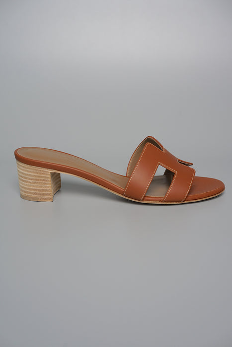 Hermes Oasis Sandals in Gold Size 37 (Brand New)