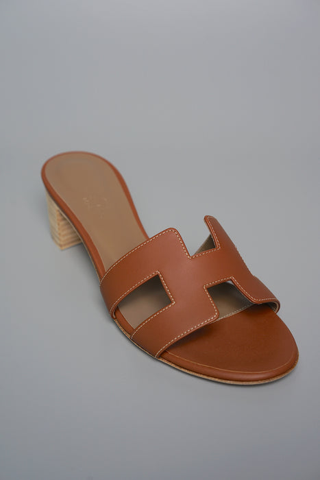 Hermes Oasis Sandals in Gold Size 37 (Brand New)