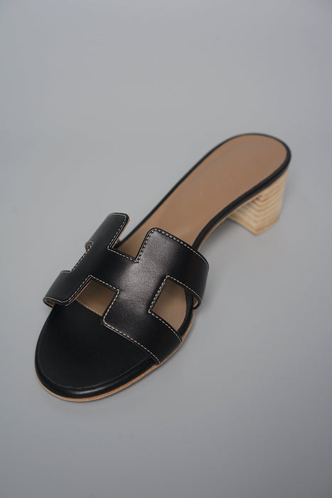 Hermes Oasis Sandals in Black Size 34.5 (Brand New)