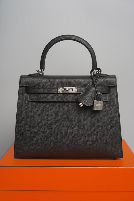 Hermes Kelly 25 Sellier in Black Epsom Phw (Brand New)