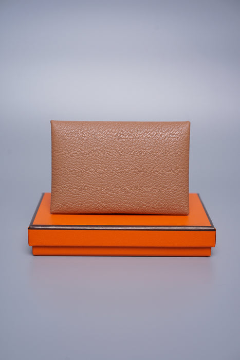 Hermes Calvi Cardholder Verso in Quebracho/Mauve (Brand New)