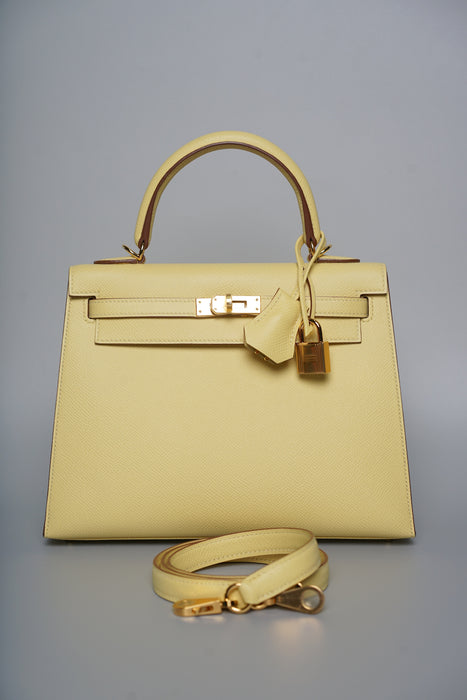 Hermes Kelly 25 in Jaune Poussin Epsom Ghw