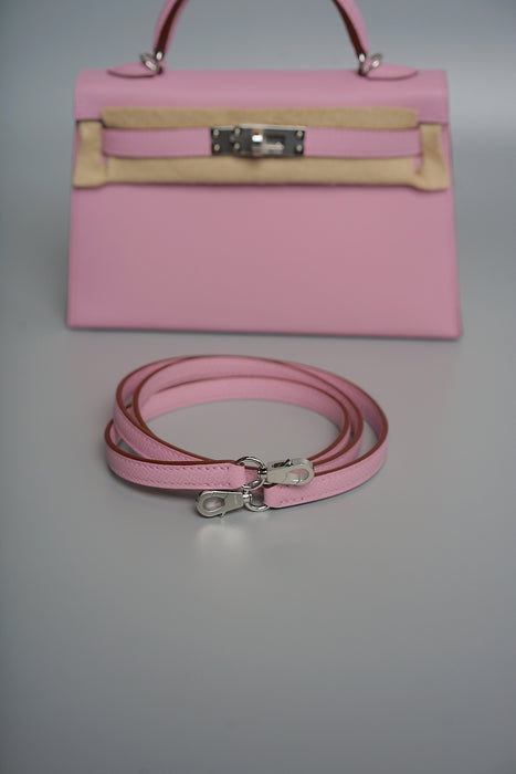 Hermes Kelly 20 in Mauve Sylvester Phw (Brand New)