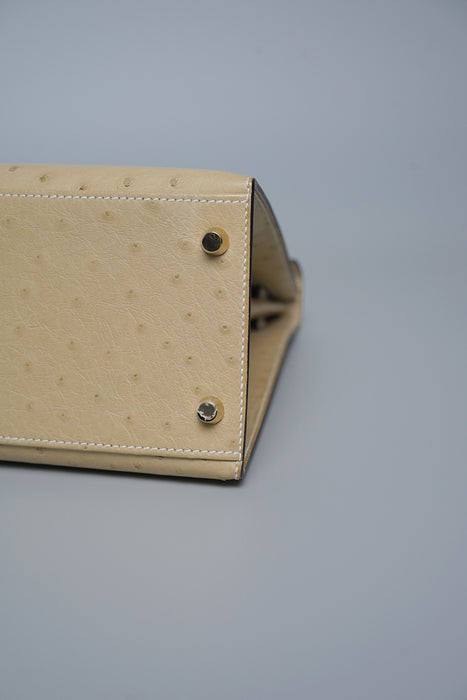 Hermes Kelly 28 in Trench Ostrich Ghw (Brand New)