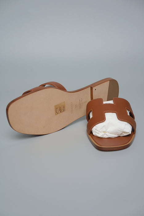 Hermes Oran Sandals in Gold Size 39 (Brand New)