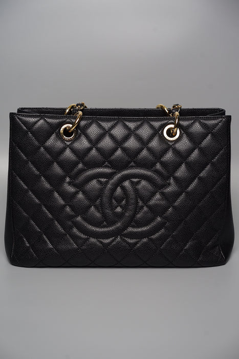 Chanel Shopping Tote in Black Caviar Ghw