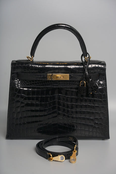 Hermes Kelly 28 in Black Shiny Alligator Ghw