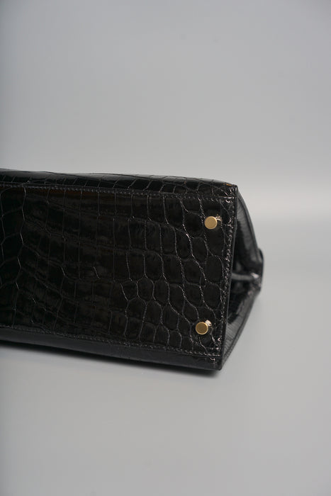 Hermes Kelly 28 in Black Shiny Alligator Ghw