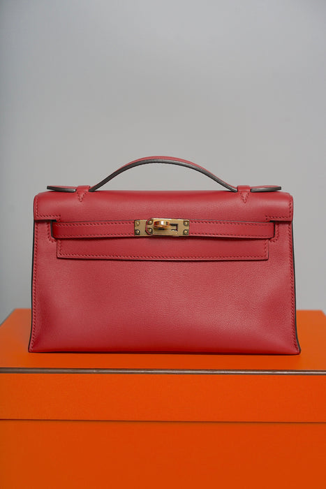 Hermes Kelly Pochette in Rouge Grenat Ghw