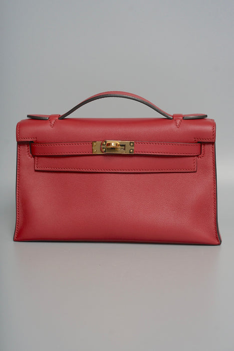 Hermes Kelly Pochette in Rouge Grenat Ghw