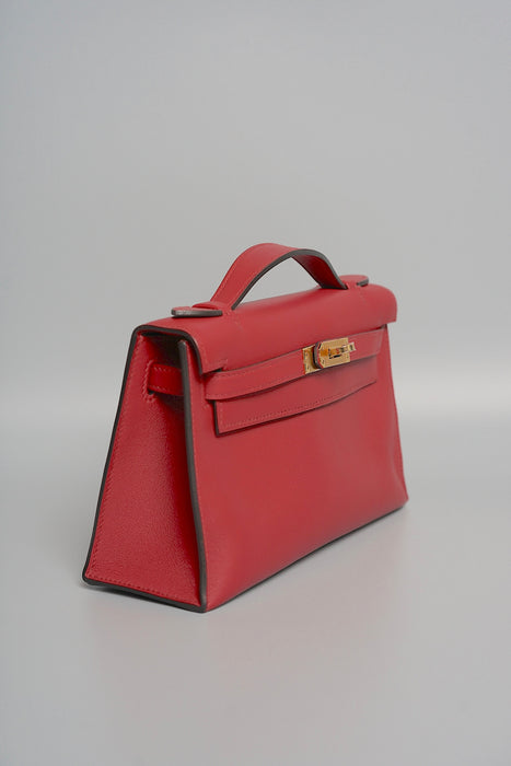 Hermes Kelly Pochette in Rouge Grenat Ghw