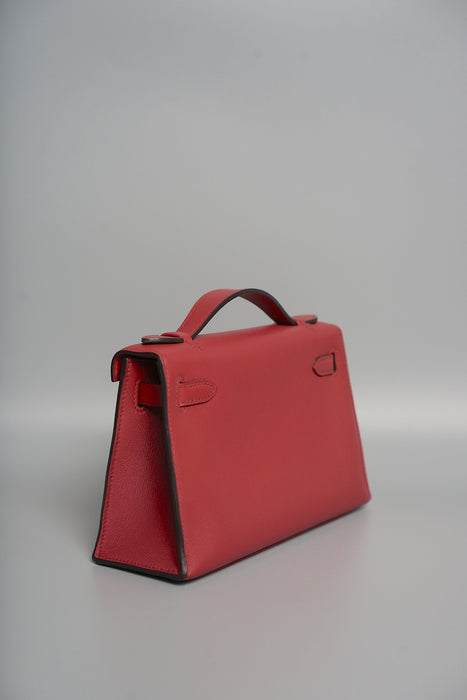 Hermes Kelly Pochette in Rouge Grenat Ghw
