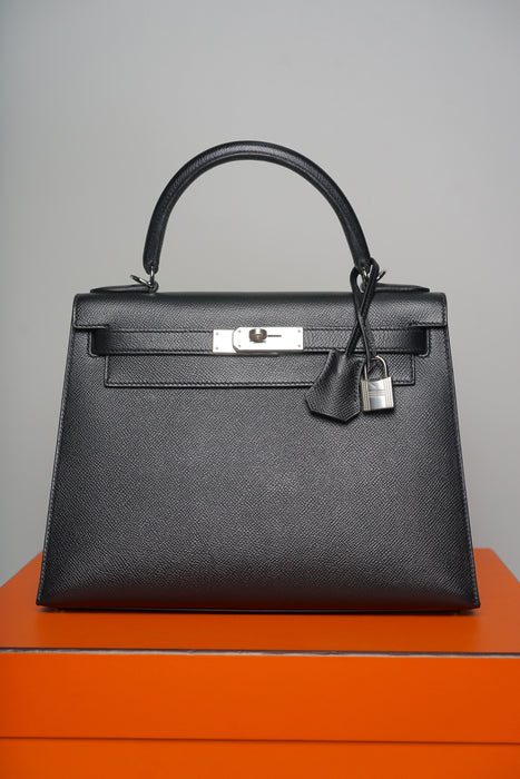 Hermes Kelly 28 in Black Epsom Sellier Phw