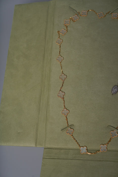 VCA Vintage Alhambra necklace, 20 motifs, White mop, Yellow Gold (Brand New)