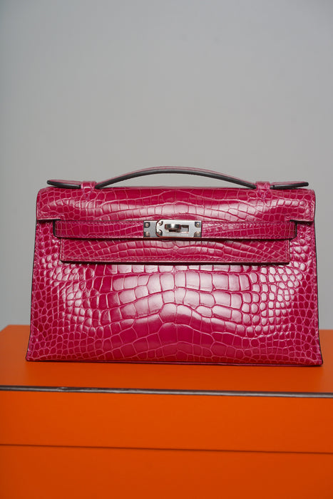 Hermes Kelly Pochette in Rose Scheherazade Shiny Phw