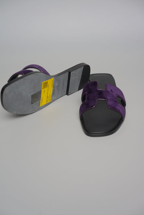 Hermes Oran Sandal in Violet Fonce Size 37.5 (Brand New)