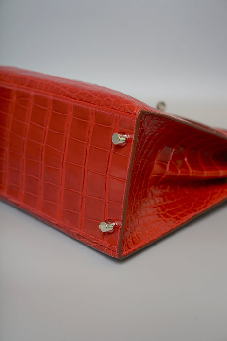 Hermes Kelly 28 in Braise Shiny Alligator Phw