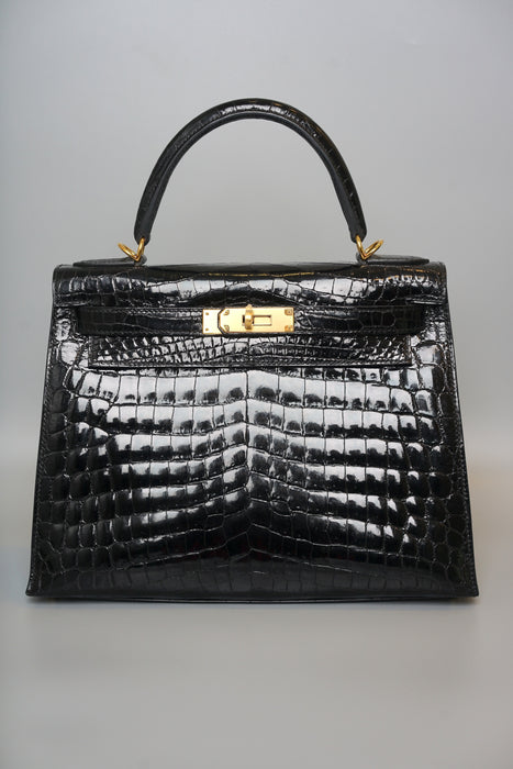 Hermes Kelly 28 in Black Shiny Niloticus Ghw ( Brand New)