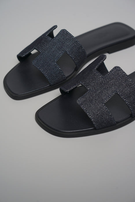 Hermes Oran Sandal in Dark Blue Denim Size 37.5 (Brand New)