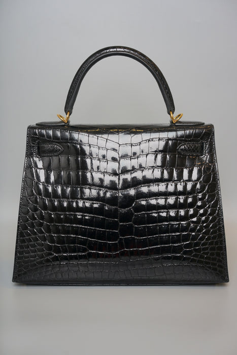 Hermes Kelly 28 in Black Shiny Niloticus Ghw ( Brand New)