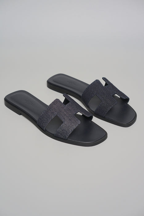 Hermes Oran Sandal in Dark Blue Denim Size 37.5 (Brand New)