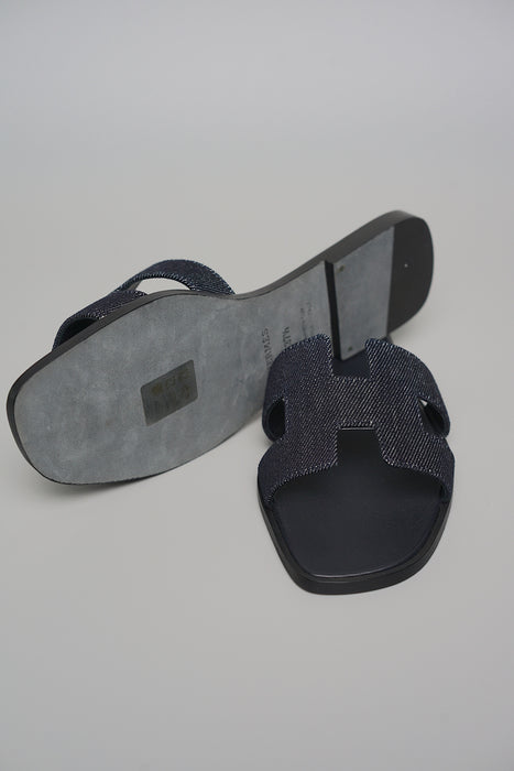 Hermes Oran Sandal in Dark Blue Denim Size 37.5 (Brand New)