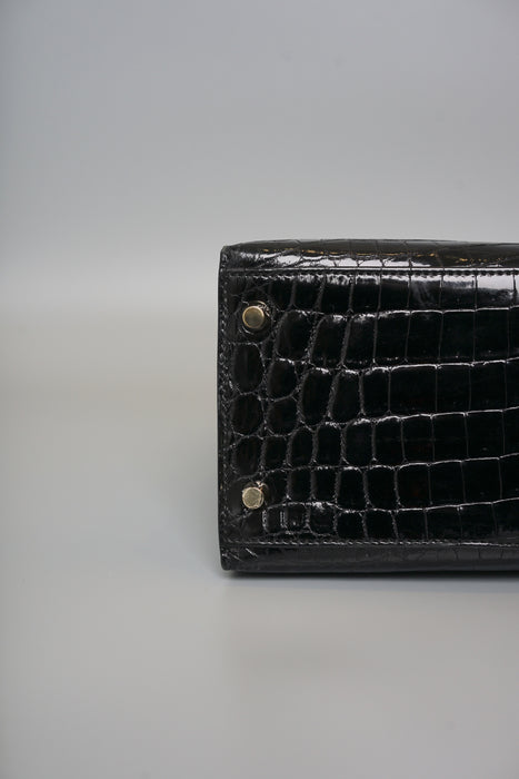 Hermes Kelly 28 in Black Shiny Niloticus Ghw ( Brand New)