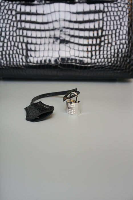 Hermes Birkin 25 Sellier in Black Shiny Porosus Diamonds Phw