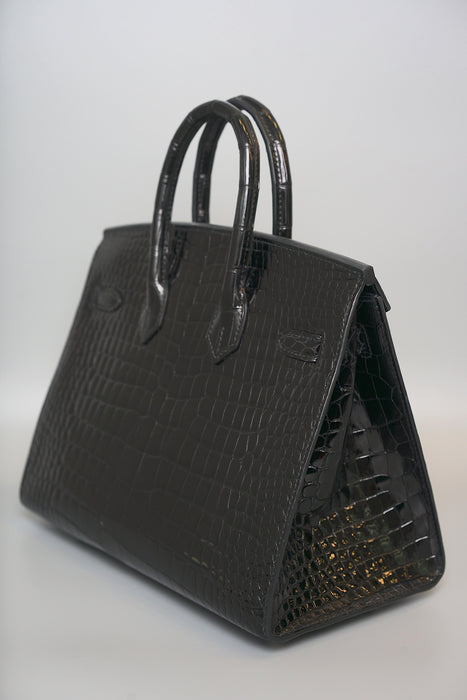 Hermes Birkin 25 Sellier in Black Shiny Porosus Diamonds Phw