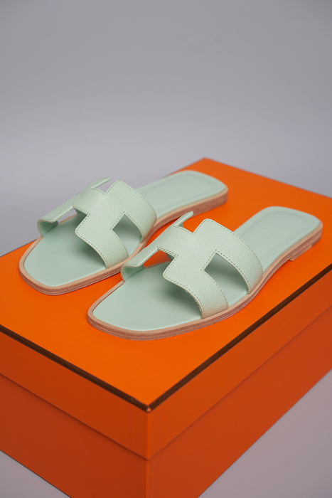 Hermes Oran Sandals in Vert Jade Size 37.5 (Brand New)