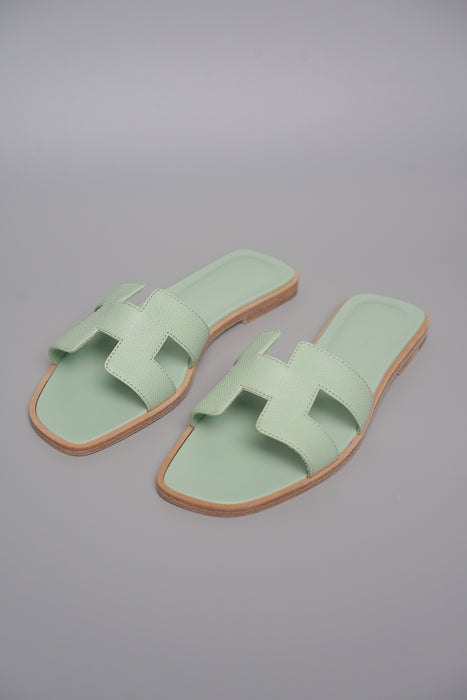 Hermes Oran Sandals in Vert Jade Size 37.5 (Brand New)
