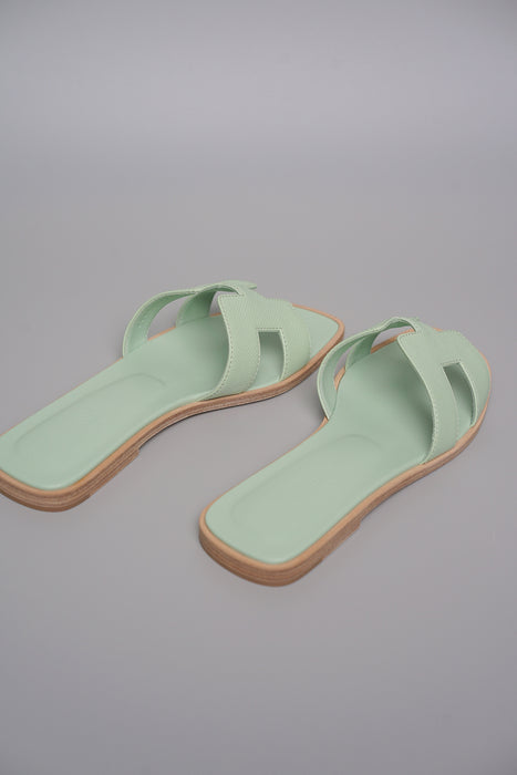Hermes Oran Sandals in Vert Jade Size 37.5 (Brand New)