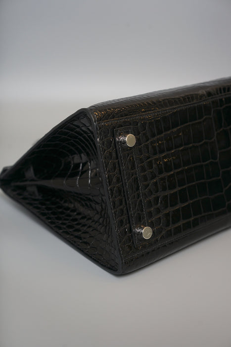 Hermes Birkin 25 Sellier in Black Shiny Porosus Diamonds Phw