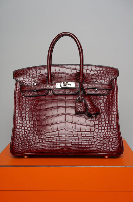 Hermes Birkin 25 in Burgundy / Bordeaux Matte Alligator Phw