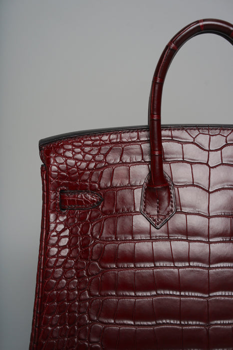 Hermes Birkin 25 in Burgundy / Bordeaux Matte Alligator Phw