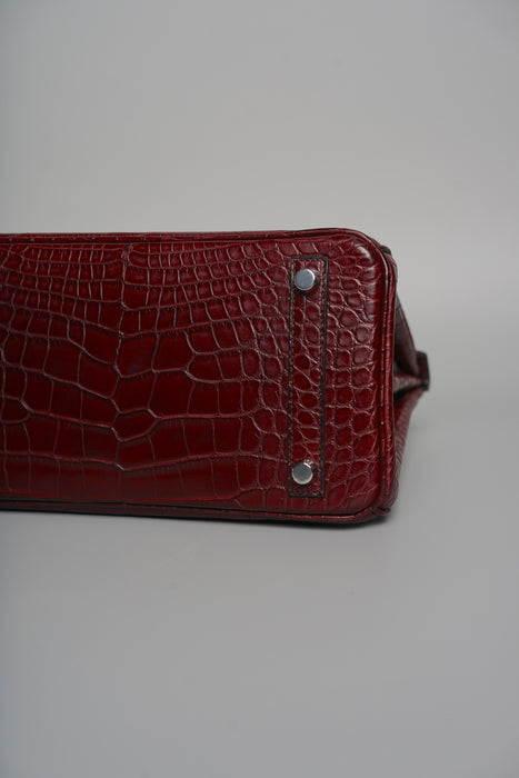 Hermes Birkin 25 in Burgundy / Bordeaux Matte Alligator Phw