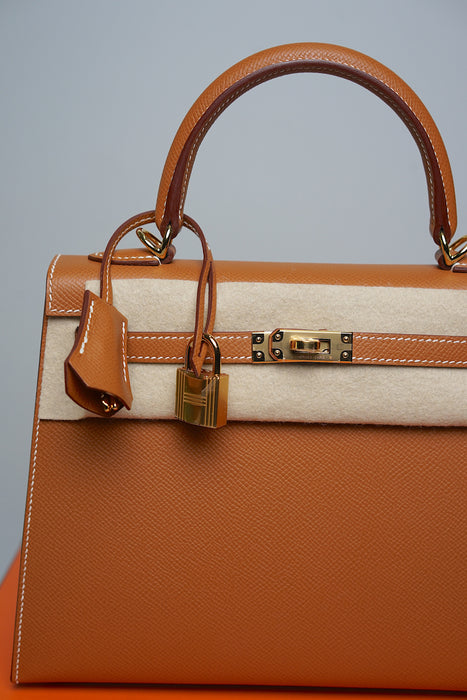Hermes Kelly II Sellier 25 in Gold Ghw (Brand New)