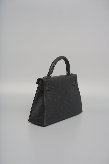 Hermes Kelly 20 in Black Ostrich Phw (Brand New)