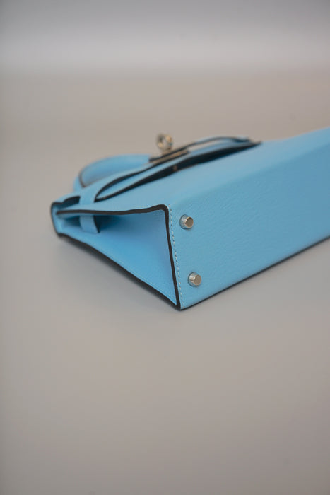 Hermes Kelly 20 in Blue Celeste Chevre Phw (Brand New)