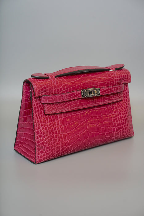 Hermes Kelly Pochette in Rose Scheherazade Shiny Alligator Phw